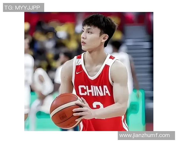 徐杰：从篮球新星到职业生涯的辉煌转折点探索与成长之路