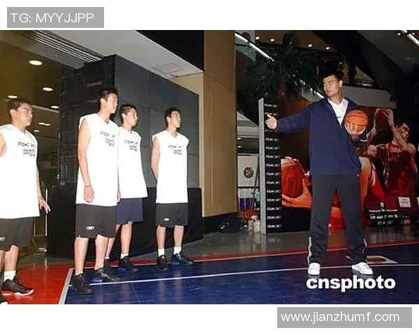 重庆篮球队与北京篮球队赛后技术分析与战术总结