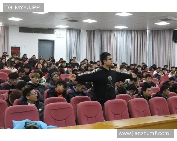 重庆飞盘队意识探讨与团队协作提升的深度分析与实践分享 重庆飞盘队意识探讨与团队协作提升的深度分析与实践分享