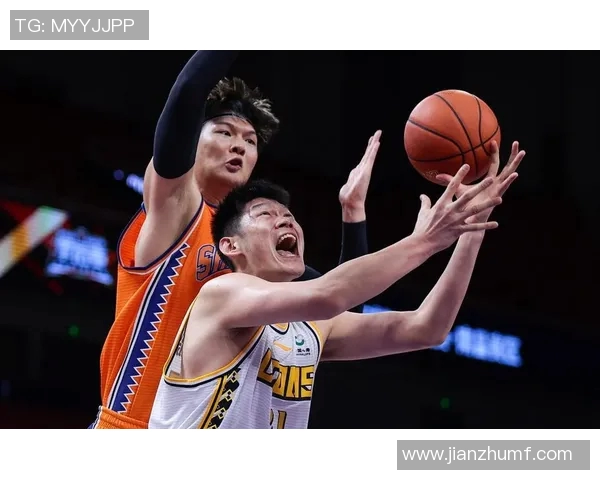太阳与火箭激战正酣央视网全程直播精彩瞬间不容错过